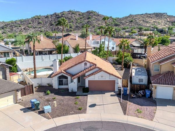 1948 E MORROW Drive, Phoenix, AZ 85024