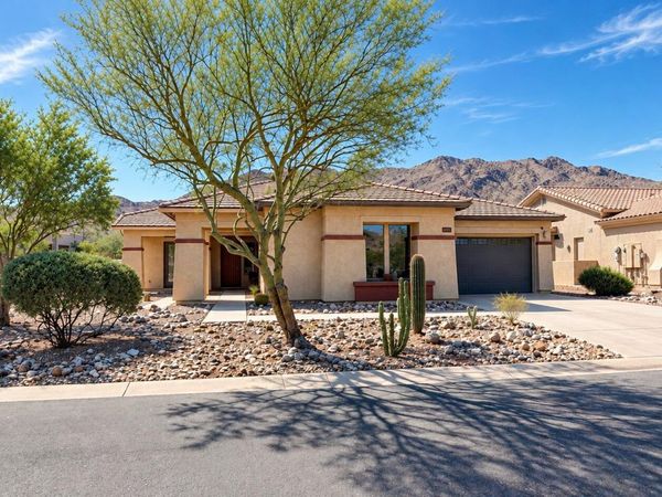 1709 W Moody Trail, Phoenix, AZ 85041