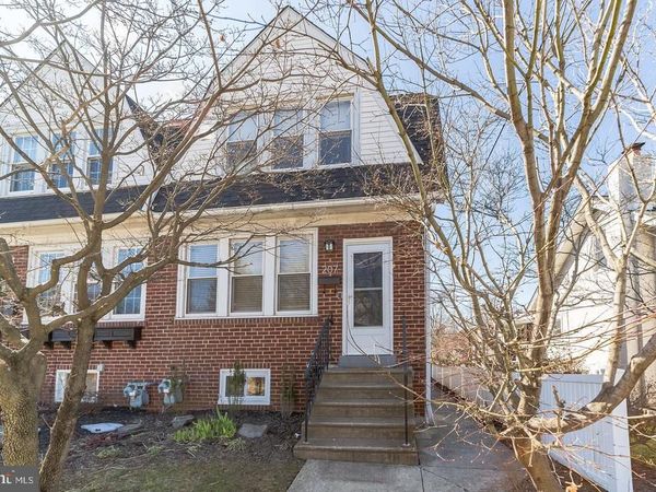 207 W 11TH AVENUE , CONSHOHOCKEN, PA 19428