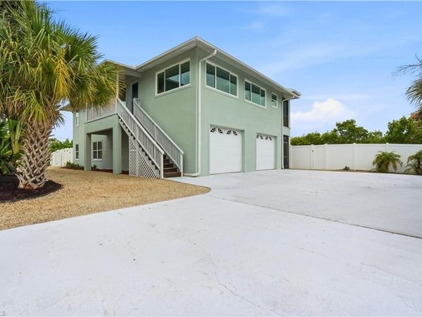 48 Fairview BLVD , FORT MYERS BEACH, FL 33931