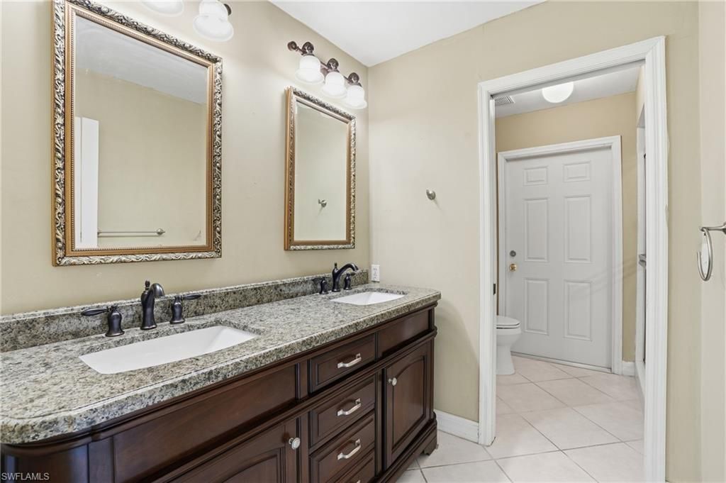 48 Fairview Blvd , Fort Myers Beach, FL 33931 Photo