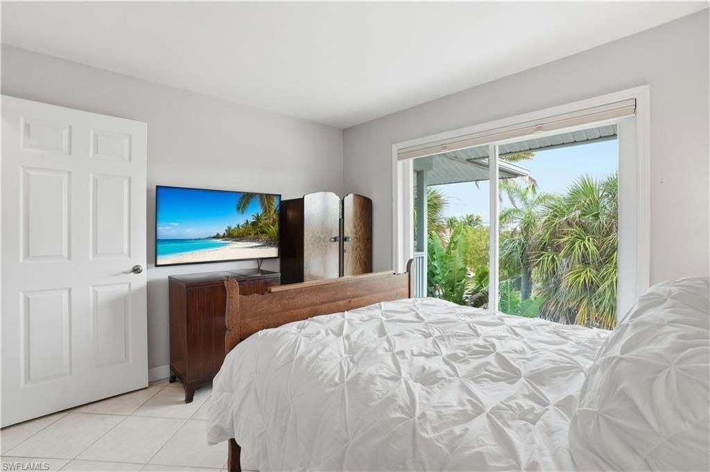 48 Fairview Blvd , Fort Myers Beach, FL 33931 Photo