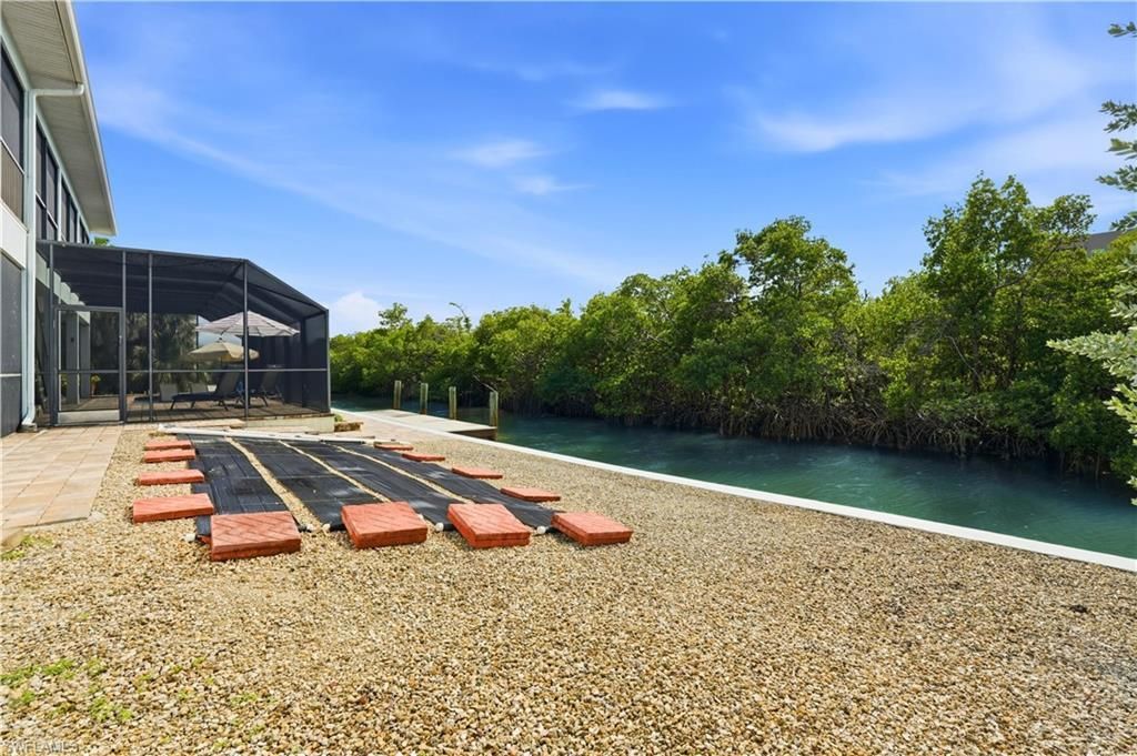 48 Fairview Blvd , Fort Myers Beach, FL 33931 Photo