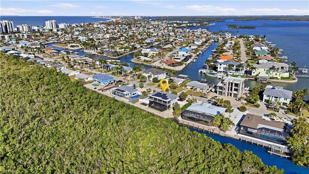 48 Fairview Blvd , Fort Myers Beach, FL 33931 Photo
