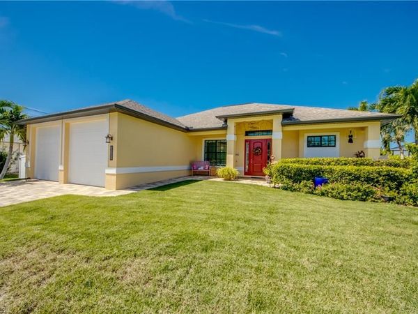 5380 Genesee PKWY, BOKEELIA, FL 33922
