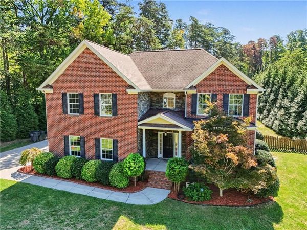 8919 Grove Park Drive , Oak Ridge, NC 27310