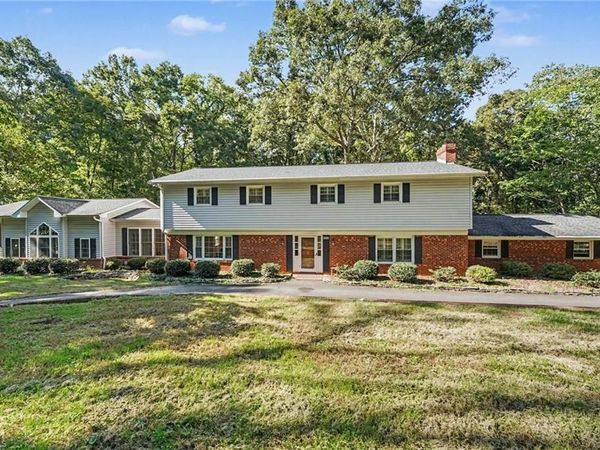 8800 Harwick Court , Lewisville, NC 27023