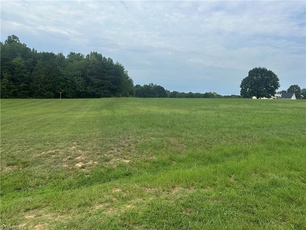 539 Water Works Road , Reidsville, NC 27320