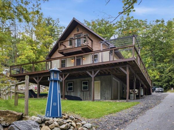 6611 Royal Anchorage Way, Putnam, NY 12861