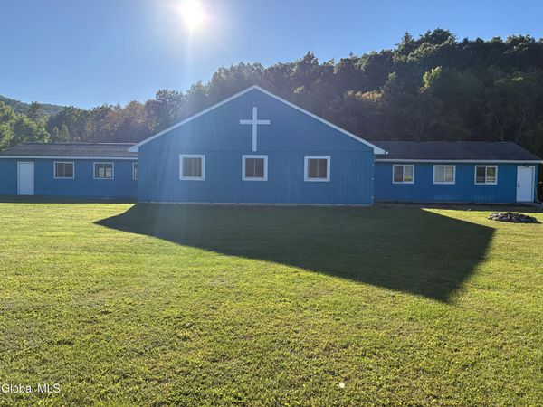 7 Smith Road, Petersburgh, NY 12138