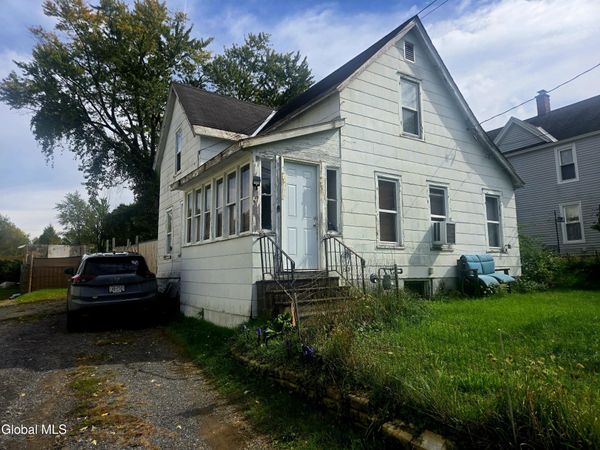 5 Cummings Avenue, Johnstown, NY 12095