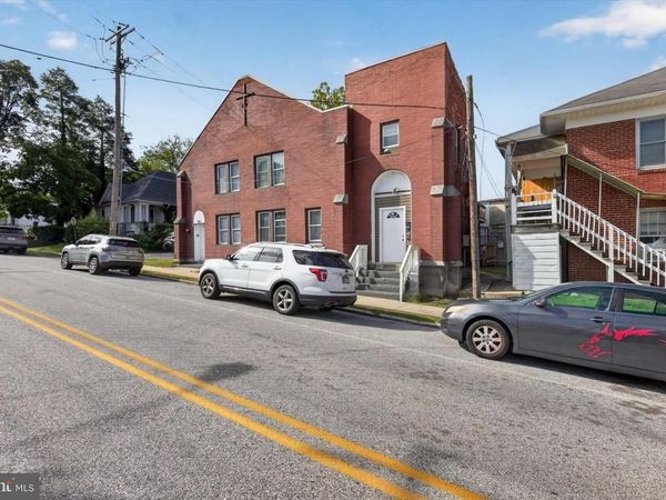 816 S PERSHING AVENUE , YORK, PA 17403