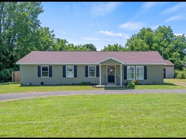 31 Franklin Avenue , Oswego, NY 13126