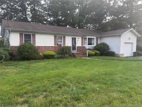 232 Adams Street , Deer Park, NY 11729