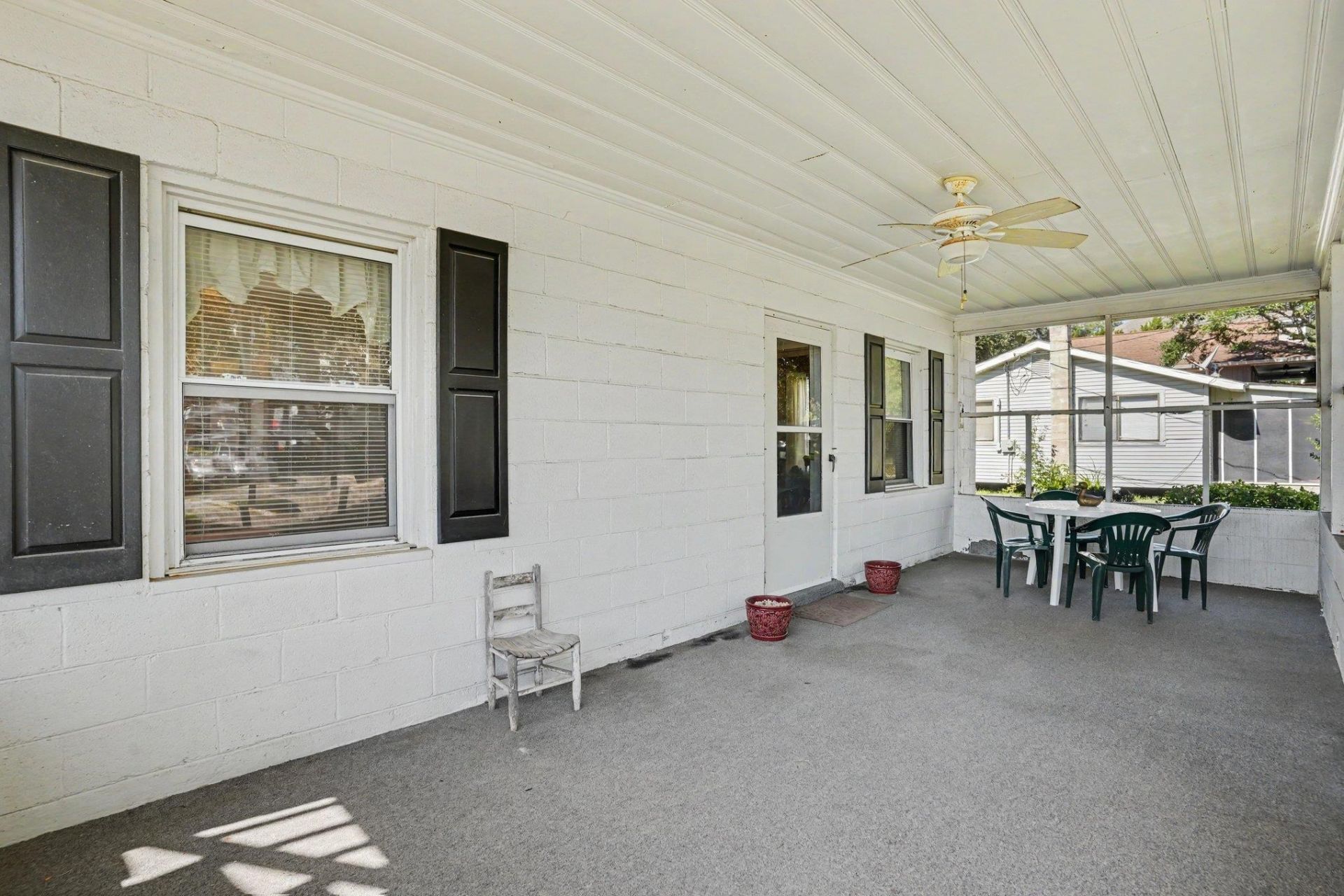 113 N 9th Ave. Photo 4