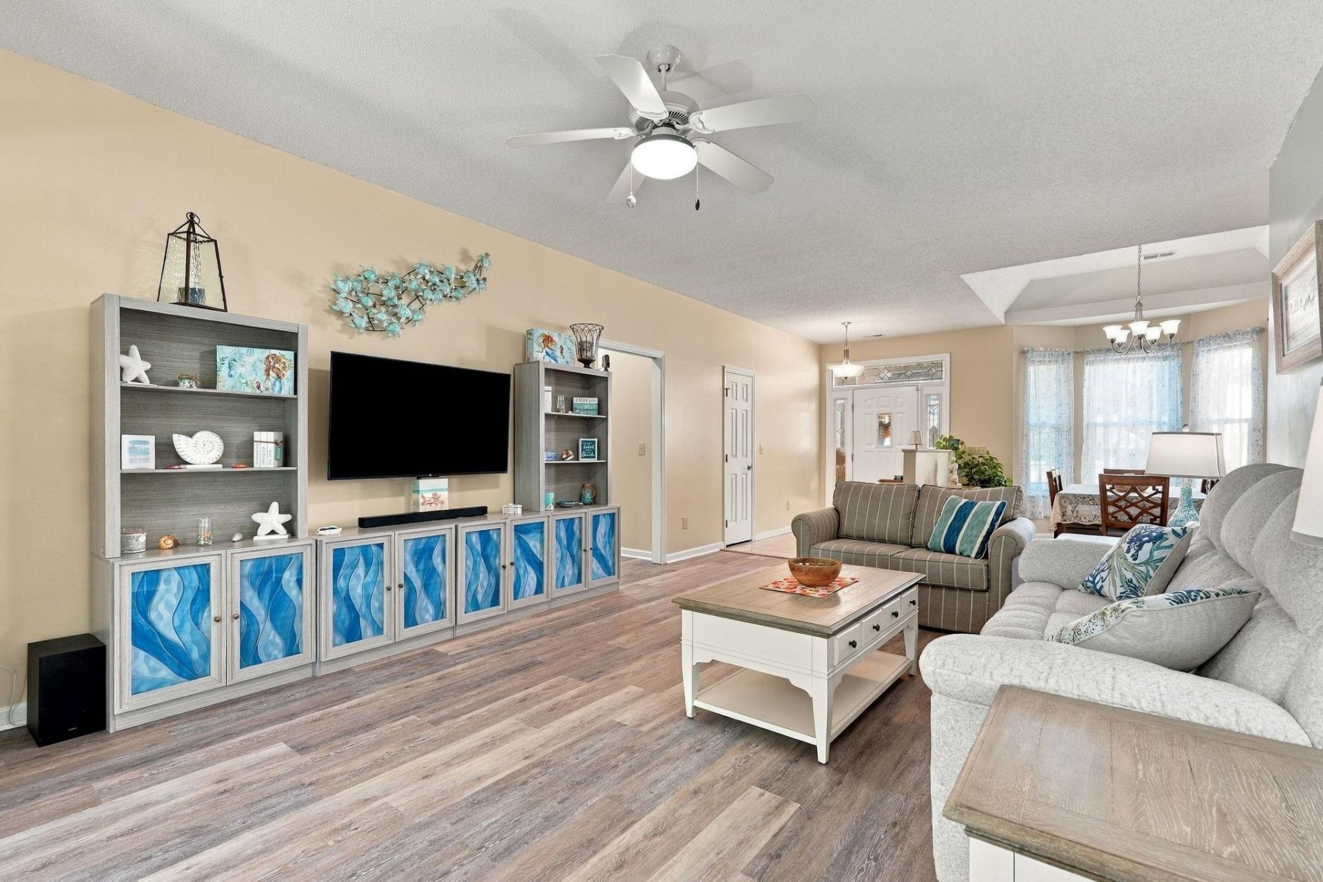 255 Candlewood Dr. Photo 10