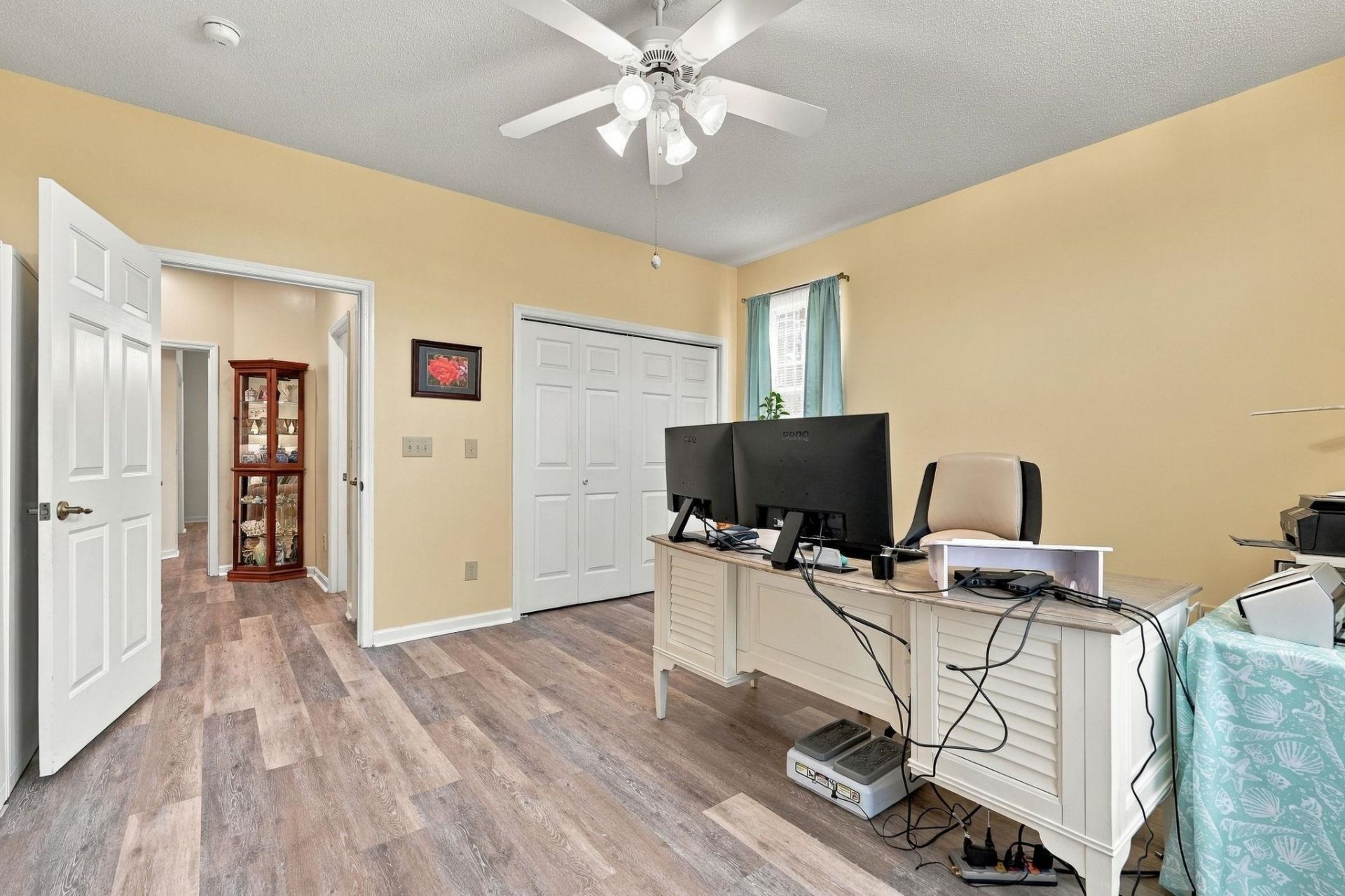 255 Candlewood Dr. Photo 32