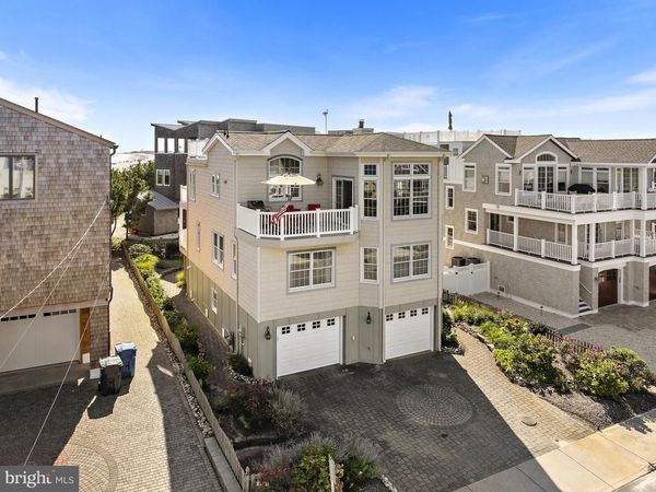 108 GLENDOLA AVENUE, BEACH HAVEN, NJ 08008