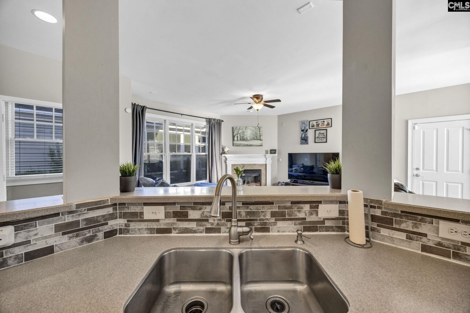 813 Harborside Lane Photo 11