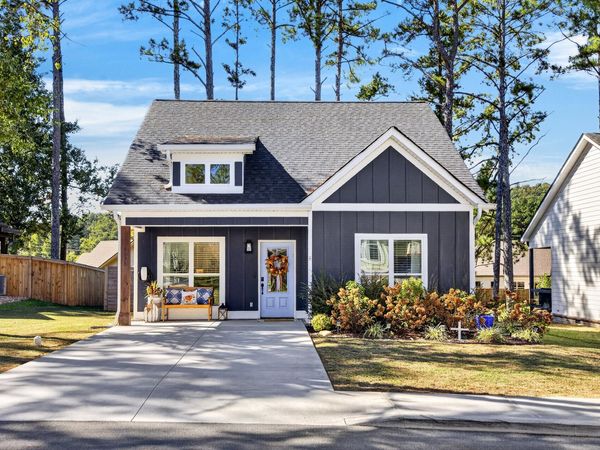 3133 NW Parkstone Cove, Cleveland, TN 37312