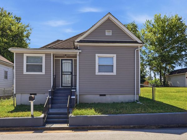 1908 Cleveland Avenue, Chattanooga, TN 37404