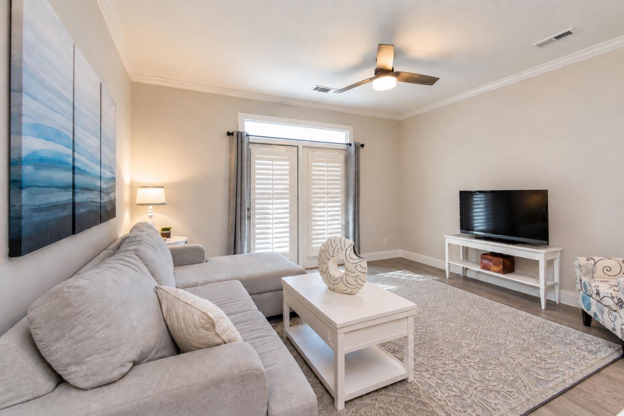 130 River Landing Drive Photo 11