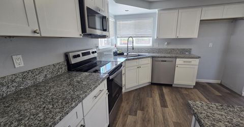 60 Leo Drive, Spanish Springs, NV 89441 Photo