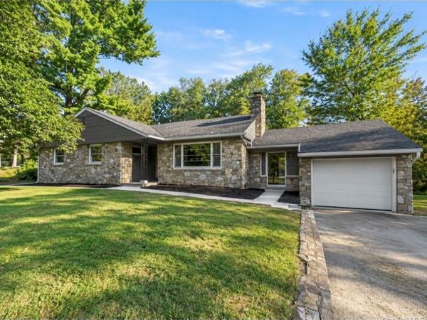 1 Norah Lane , Hyde Park, NY 12538