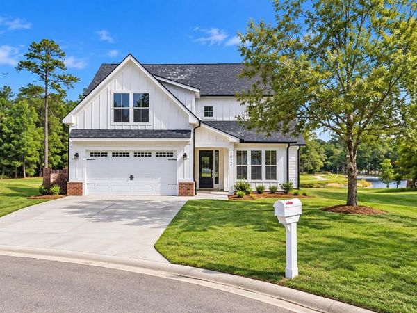 2012 Spring Valley Ct. , Loris, SC 29569