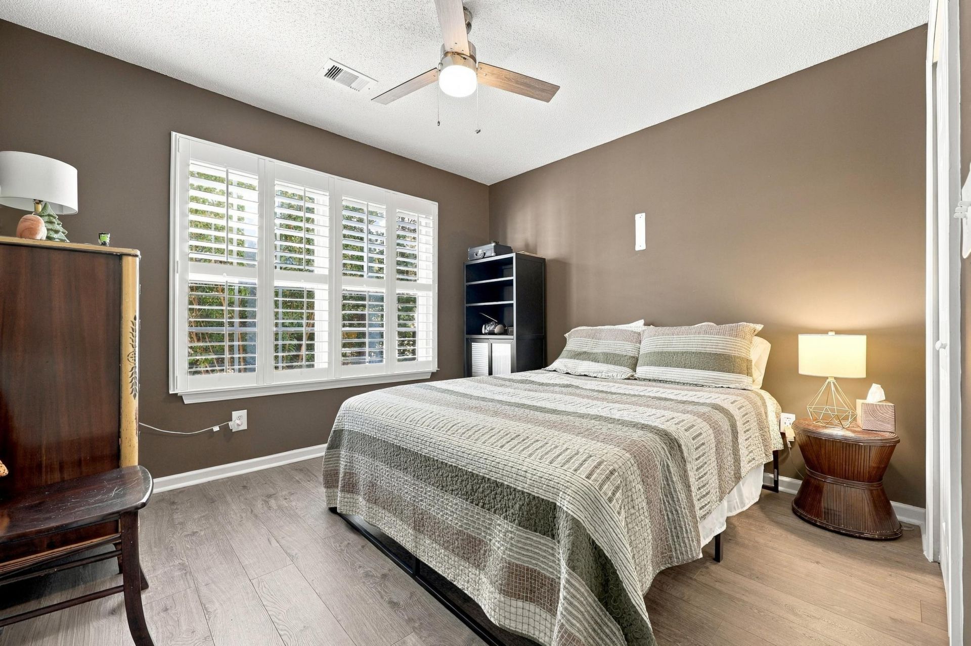1158 Stanton Pl. Photo 12