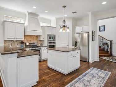 5936 Preston Gate Court, Dallas, TX 75230