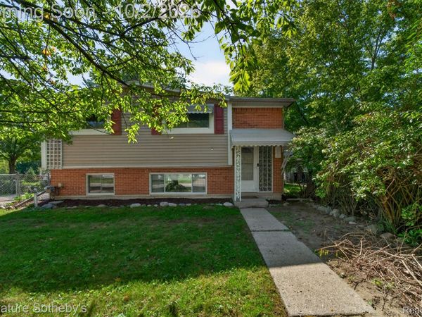 29215 Bretton Street, Livonia, Mi 48152