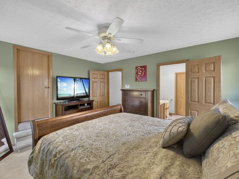 1548 Grove Hill Drive, Columbus, OH 43240 Photo 16