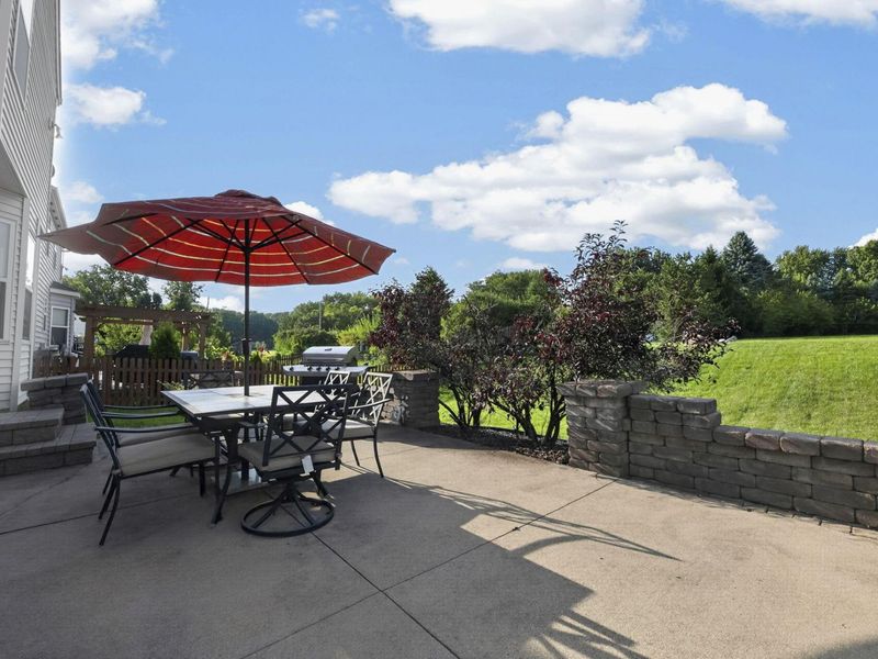 1548 Grove Hill Drive, Columbus, OH 43240 Photo 44