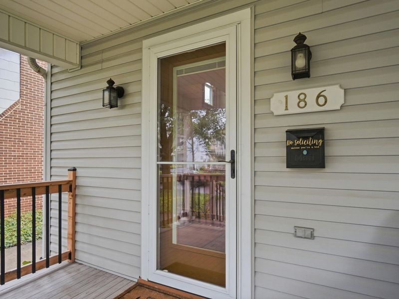 186 Binns Boulevard, Columbus, OH 43204 Photo 8