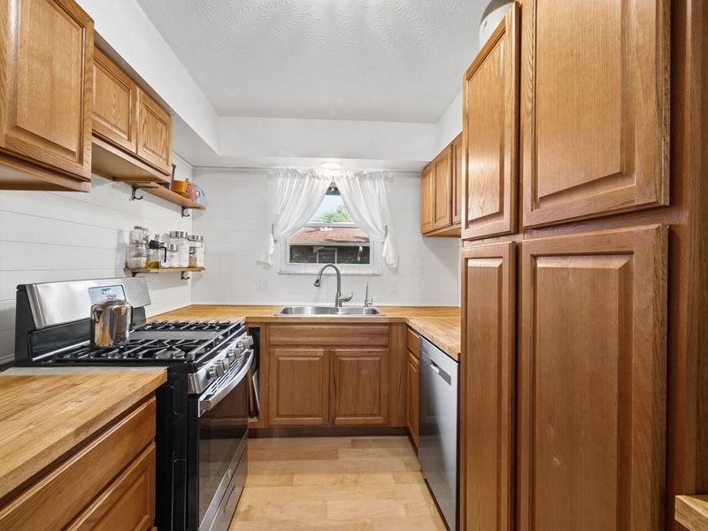 1260 Woodbrook Lane, Unit 273, Columbus, OH 43223 Photo 10