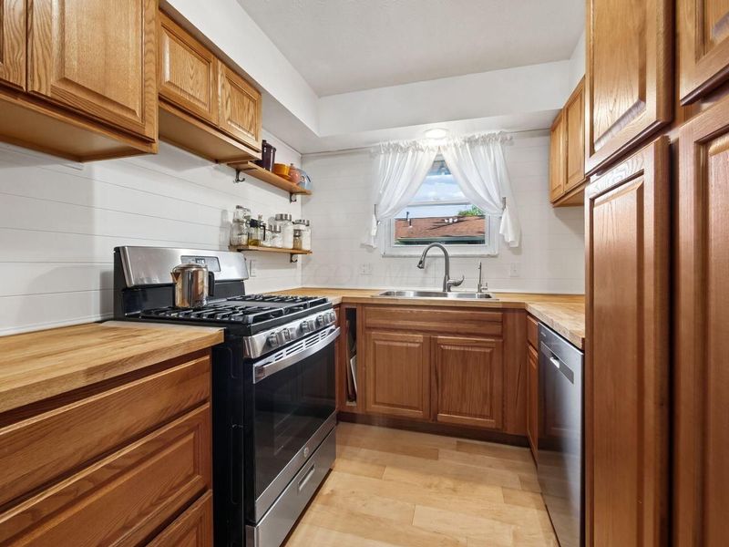 1260 Woodbrook Lane, Unit 273, Columbus, OH 43223 Photo 11