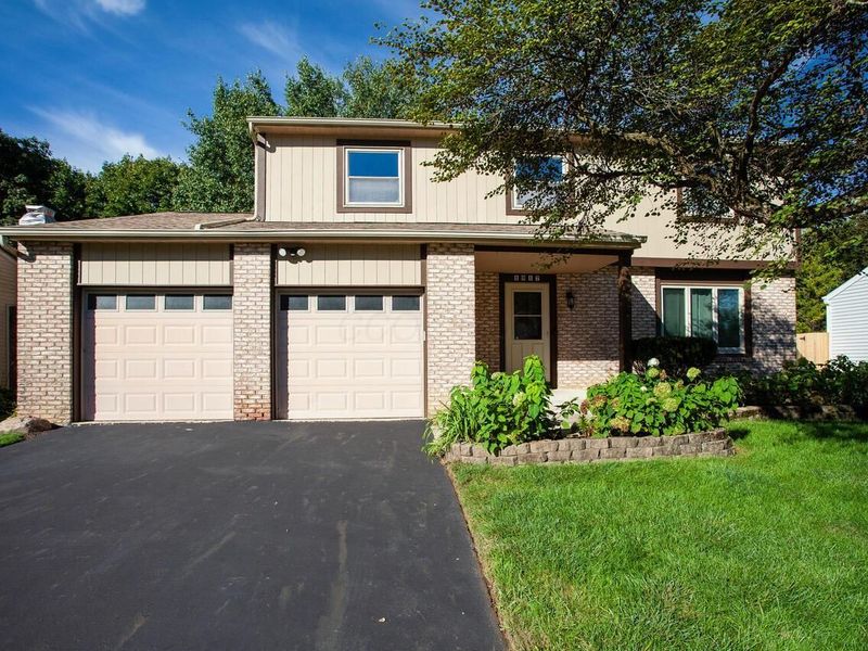 1917 Lost Valley Road , Powell, OH 43065 Photo 1