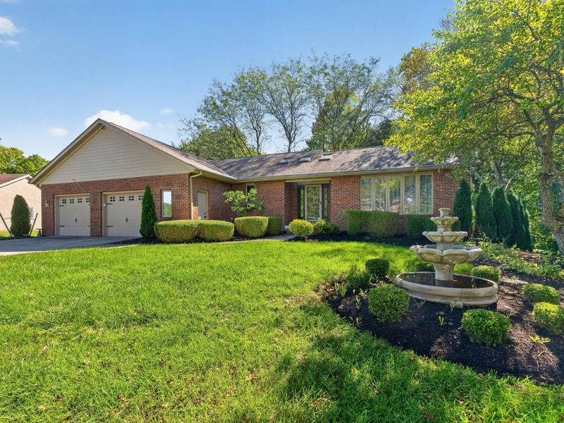 7634 Heatherwood Drive NW, Canal Winchester, OH 43110 Photo 6
