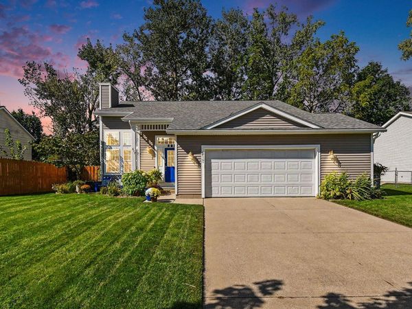 617 Avanti Street NW, Grand Rapids, MI 49504