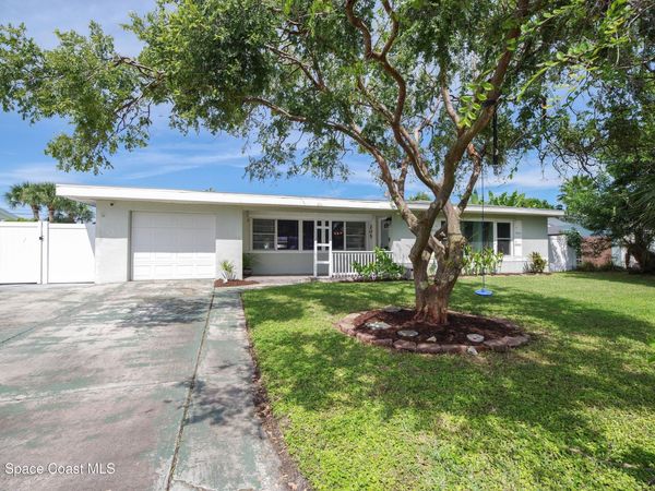 205 SE 2nd Street , Satellite Beach, FL 32937