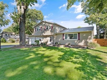 301 Catherine Street, North Syracuse, NY 13212