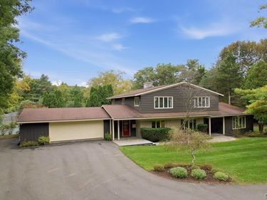 6980 Woodchuck Hill Road, Fayetteville, NY 13066