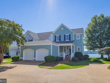 82 WESTBAY DRIVE, KILMARNOCK, VA 22482