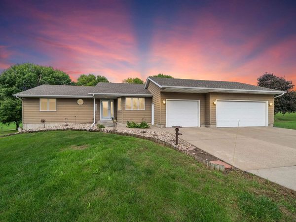 25788 Packard Ln, Renner, SD 57055