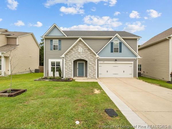 1589 Mount Rainer Drive, Fayetteville, NC 28301