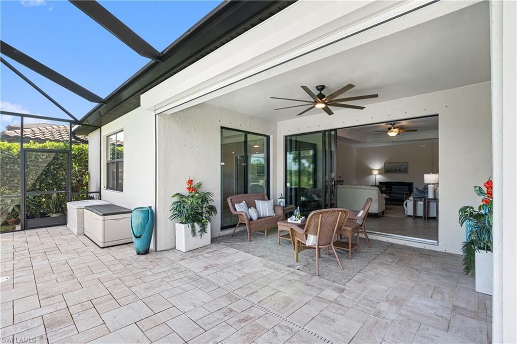 17620 Kinzie Ln, Estero, FL 33928 Photo