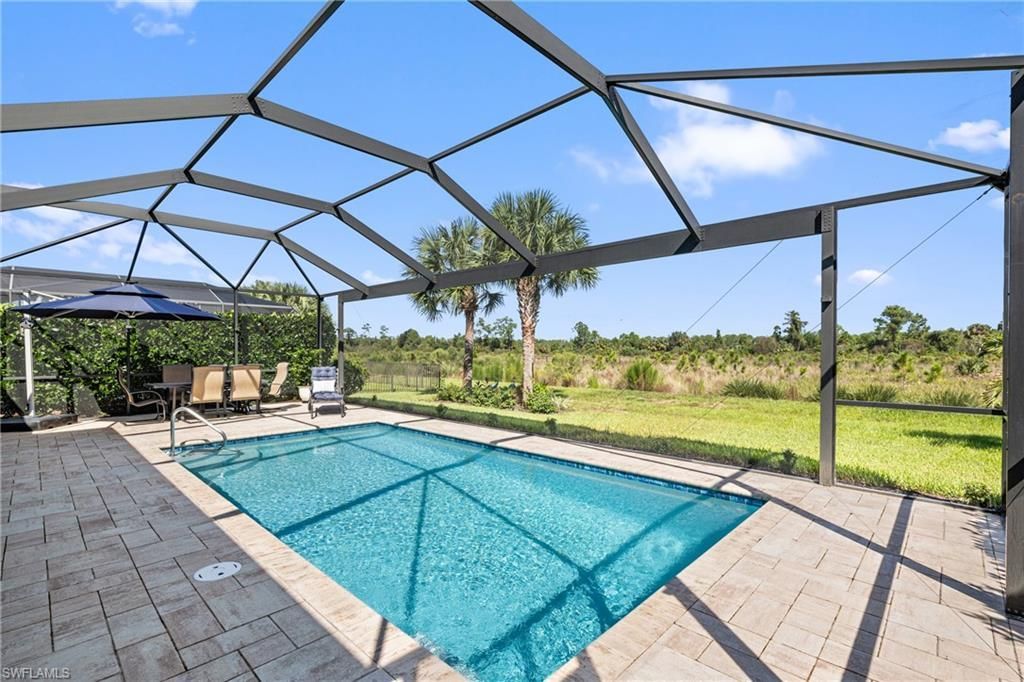 17620 Kinzie Ln, Estero, FL 33928 Photo