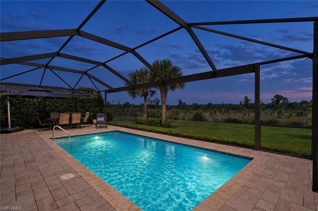 17620 Kinzie Ln, Estero, FL 33928 Photo