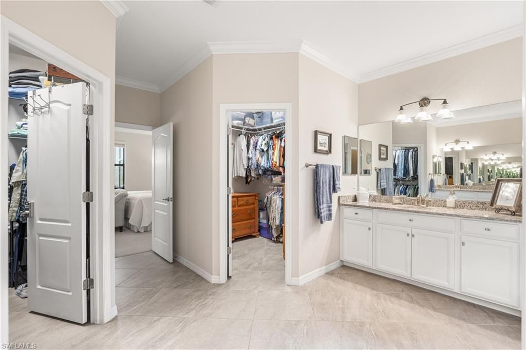 17620 Kinzie Ln, Estero, FL 33928 Photo